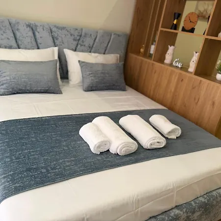 Urban 3* Tiran