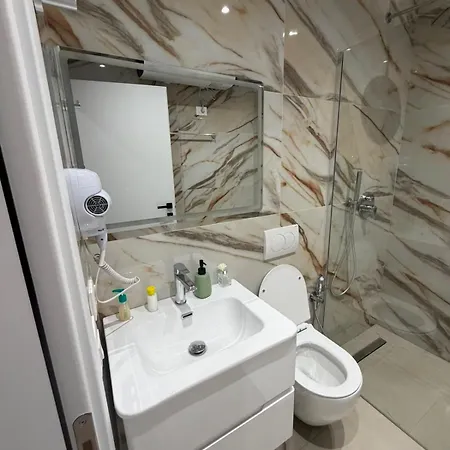 Πανσιόν Urban 3*
